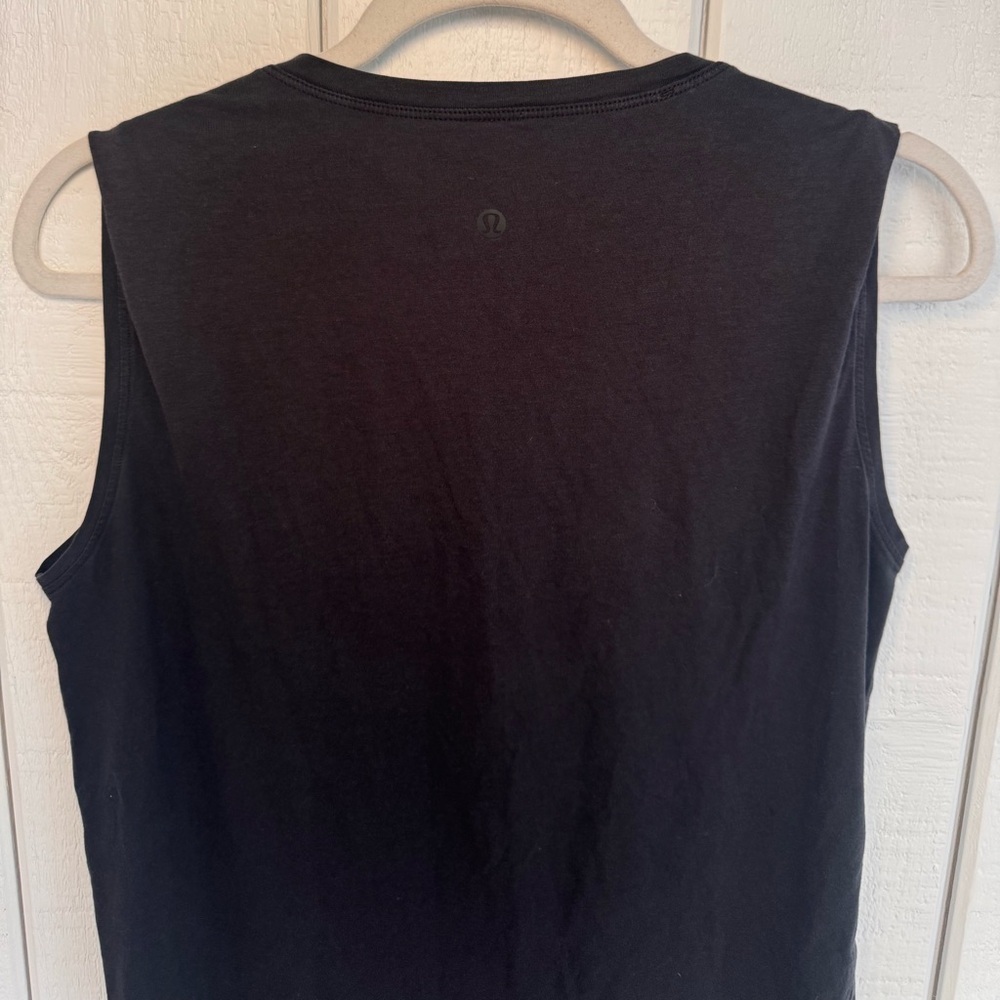 Lululemon Black Oversized Boyfriend Tank - Picture 6 of 6